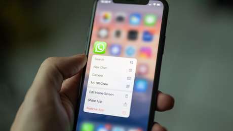 Este sencillo truco de WhatsApp permite abrir un chat con uno mismo (y tiene muchas utilidades)