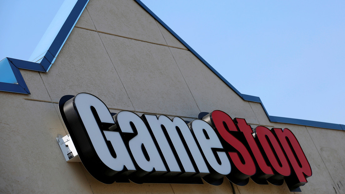 GameStop se desploma un 50 %, con una caída acumulada del 65 % en dos días