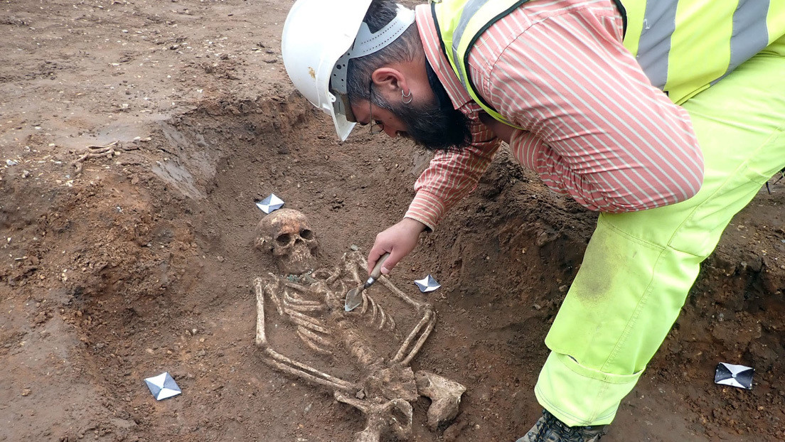 Descubren un cementerio medieval en el sitio donde se construía una residencia estudiantil en el Reino Unido