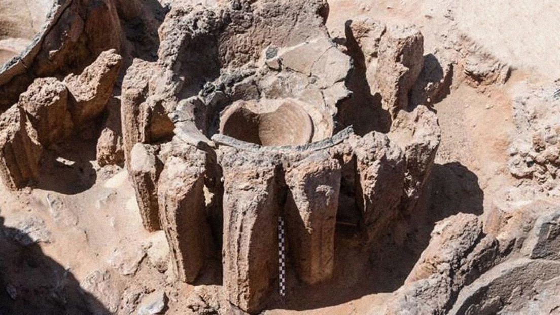 Descubren en Egipto una fábrica de cerveza de 4.000 años que podría ser la más antigua del mundo