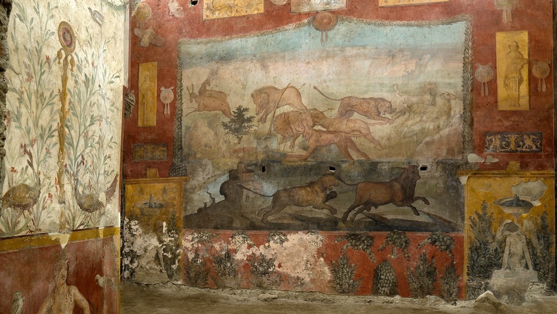 Uno de los más impresionantes frescos de Pompeya recupera su esplendor tras su reciente restauración (VIDEO)