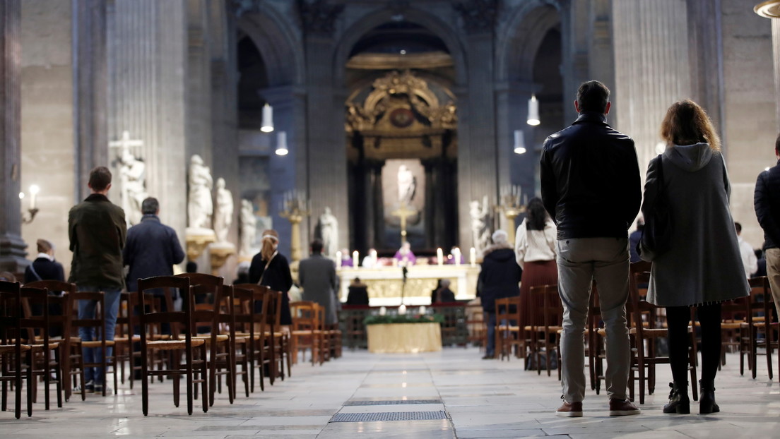 Comisión independiente estima que miembros de la Iglesia católica en Francia abusaron al menos de 10.000 menores desde 1950