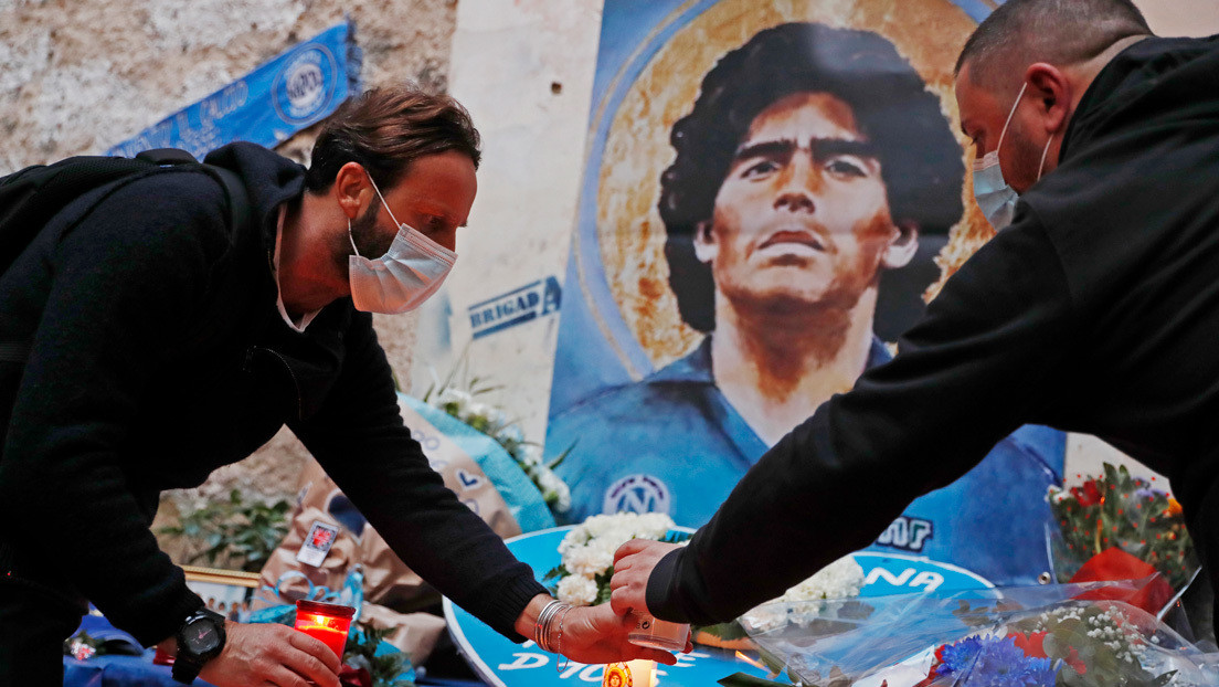 "No murió, lo mataron": Una hija de Maradona convoca una marcha en Buenos Aires para exigir "justicia" por la muerte de su padre