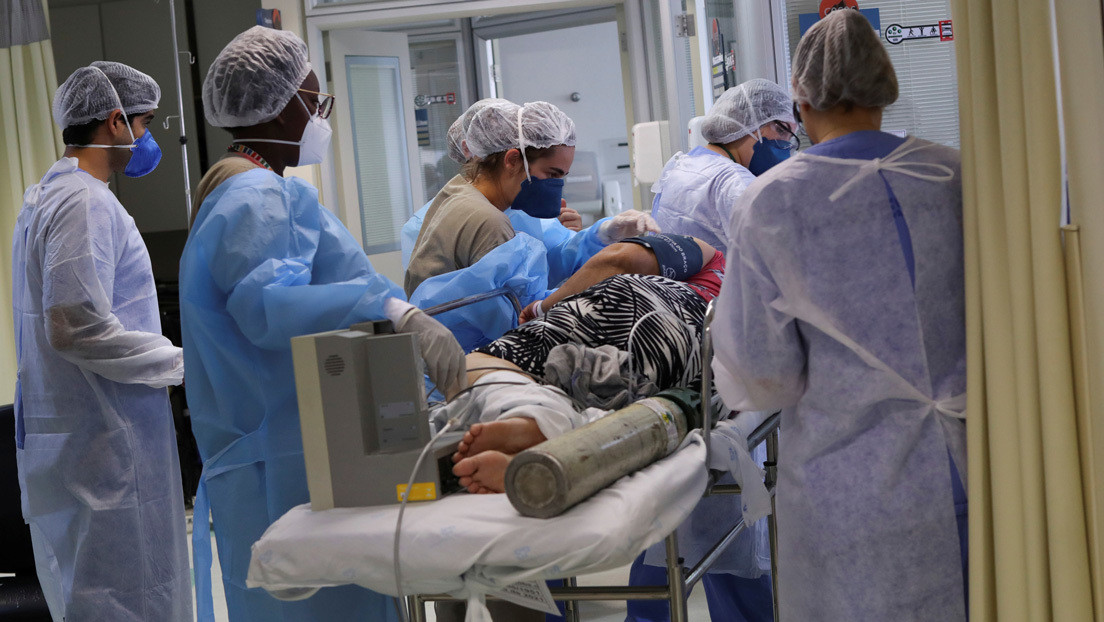 El colapso sanitario en Brasil se cobra las primeras víctimas mientras Bolsonaro cuestiona la ocupación hospitalaria