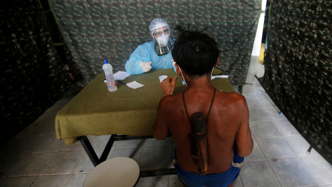 Vacunación a cambio de oro: cómo los mineros ilegales de Brasil bloquean el acceso a las vacunas de los indígenas Yanomami