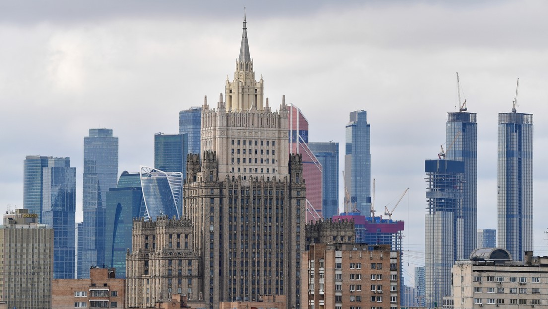 Rusia anuncia que "no tolerará el comportamiento" de República Checa, Bulgaria y los países bálticos tras la expulsión de varios diplomáticos rusos