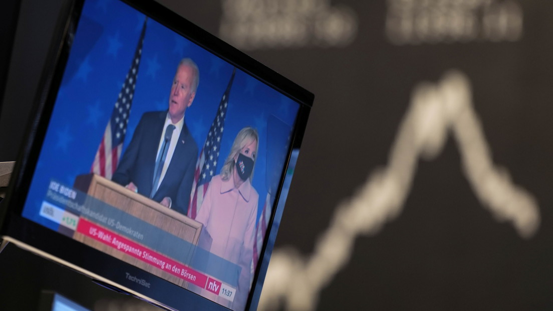 Bloomberg: Los estadounidenses más ricos aumentan sus fortunas en 195.000 millones de dólares en los primeros 100 días de Biden