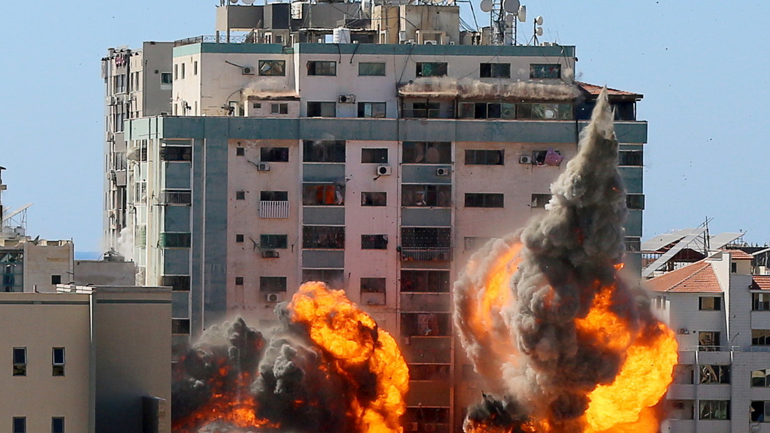 El jefe de la ONU dice estar "consternado" por las víctimas civiles y por el derribo de un edificio con sedes de medios en Gaza