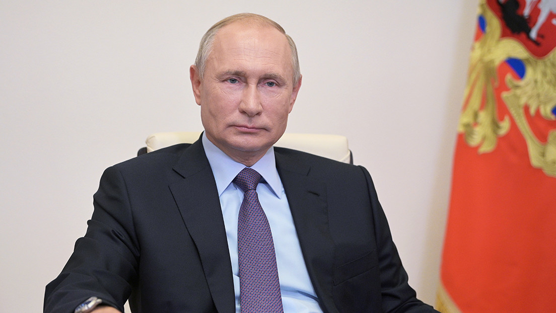 Putin participa en la inauguración de una planta de procesamiento de gas que producirá un tercio del volumen mundial de helio