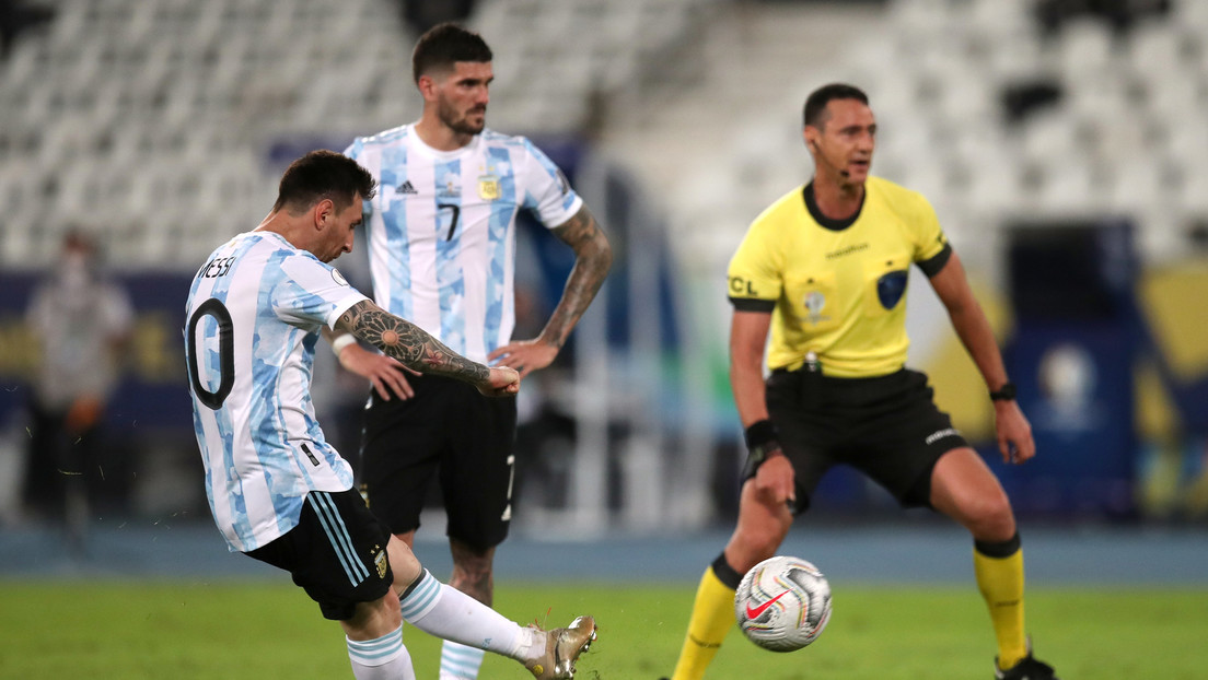 Video Messi Homenajea A Maradona Imitando Su Inmortal Celebración Tras Marcar Un Alucinante Gol 3661