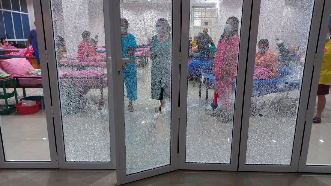 Exsoldado abre fuego en un hospital de covid-19 en Tailandia tras confundir a los pacientes con drogadictos