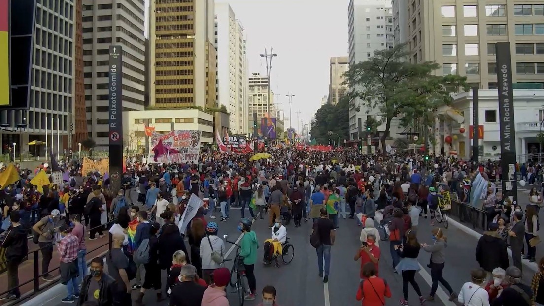 "Fuera Bolsonaro": nueva ola de protestas en Brasil contra el presidente y su gestión de la pandemia (VIDEOS)