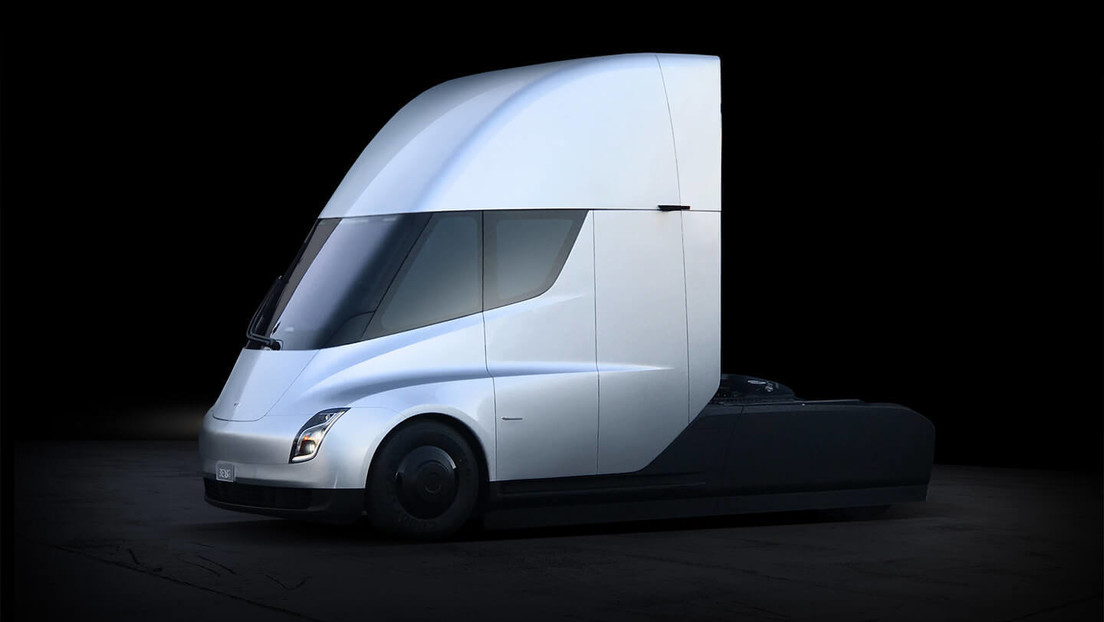 Tesla estaría finalmente por iniciar la producción en serie de camiones eléctricos
