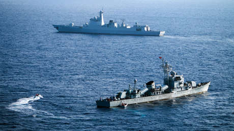 EE.UU. califica los reclamos de Pekín en el mar de China Meridional como "coerción" de otros demandantes y China lo acusa de "socavar la paz" regional