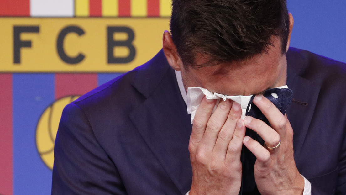 VIDEO: Lionel Messi no puede contener las lágrimas durante la rueda de prensa por su salida del FC Barcelona