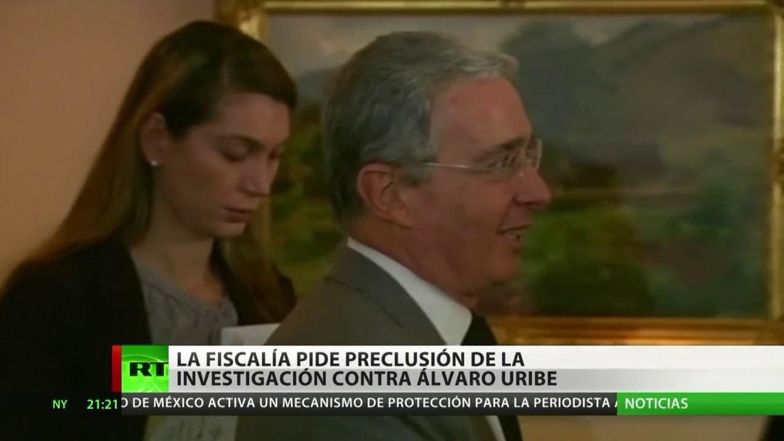 La Fiscalía de Colombia pide la preclusión de la investigación contra el expresidente Álvaro Uribe