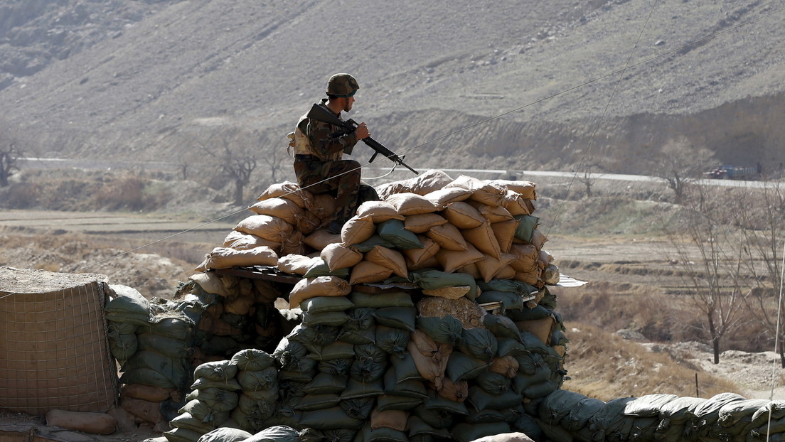 Los talibanes capturan un total de 9 capitales provinciales en menos de una semana, mientras Biden insta a los afganos a "luchar por sí mismos"