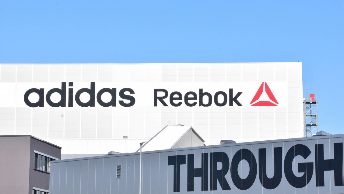 Adidas anuncia la venta de Reebok por 2.400 millones de dólares