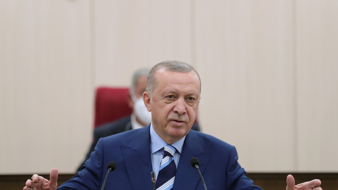 Erdogan: Turquía no será "la unidad de almacenamiento de migrantes de Europa" tras el éxodo de refugiados de Afganistán