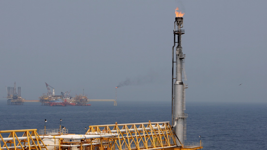 Se incendia una plataforma marina de Pemex en el golfo de México (FOTOS, VIDEO)