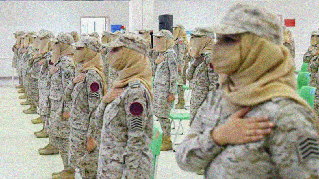 "Momento histórico": Arabia Saudita gradúa a su primera promoción de mujeres militares