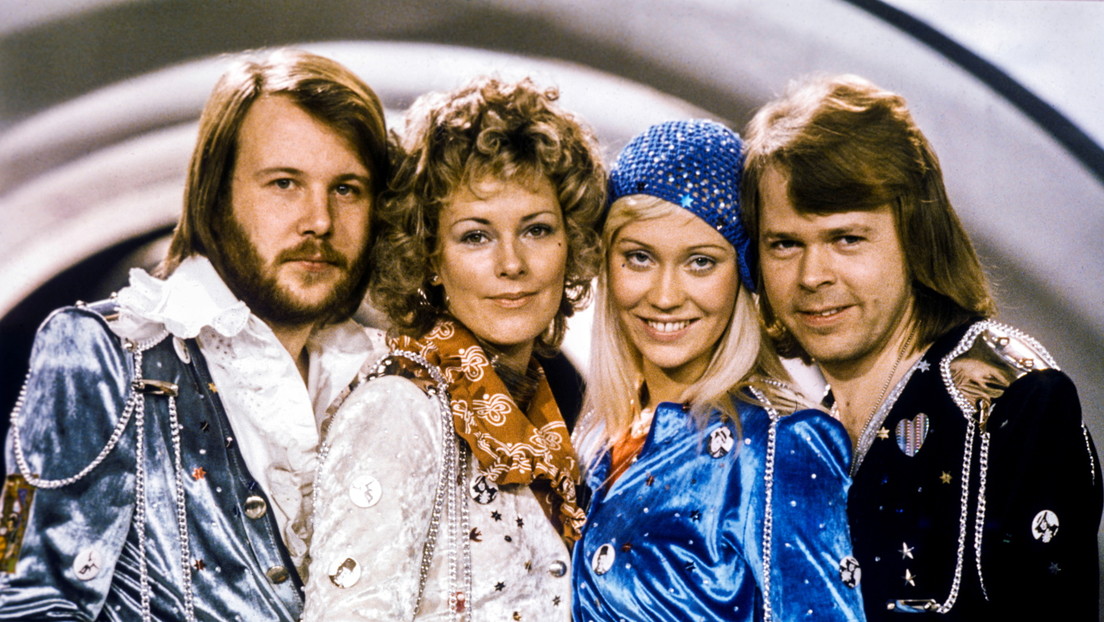 El legendario grupo ABBA vuelve al escenario después de una pausa de 39 años
