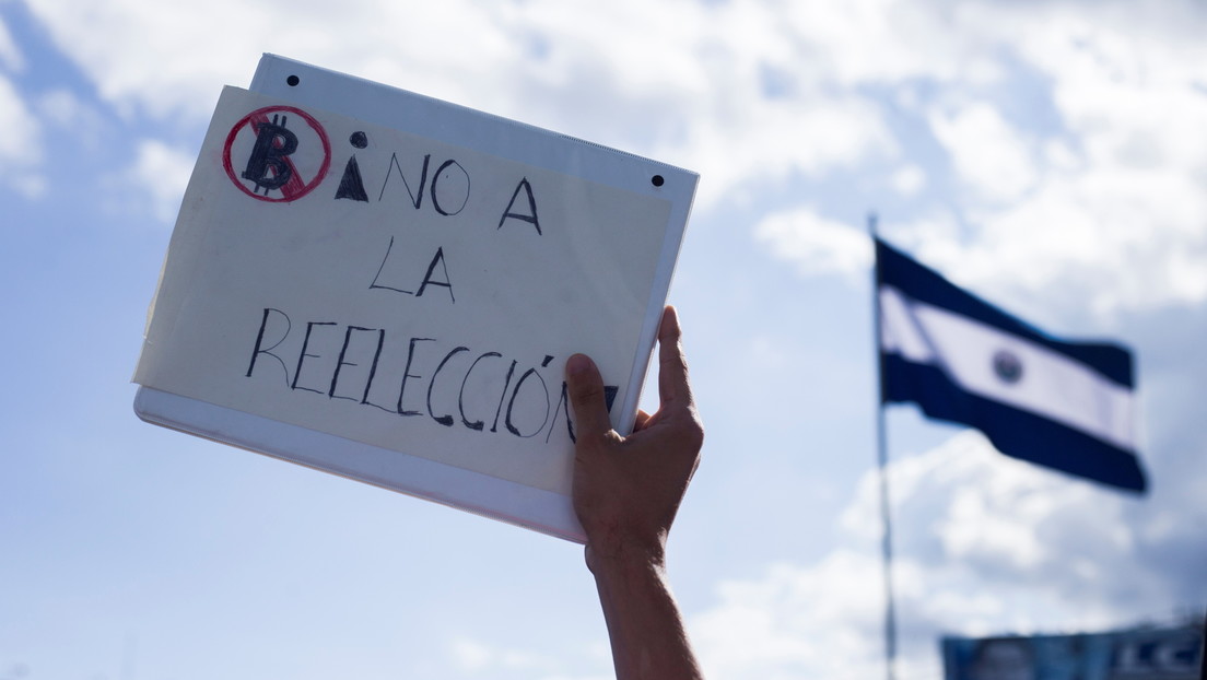 Cinco fechas clave para comprender la deriva autoritaria de Nayib Bukele en El Salvador