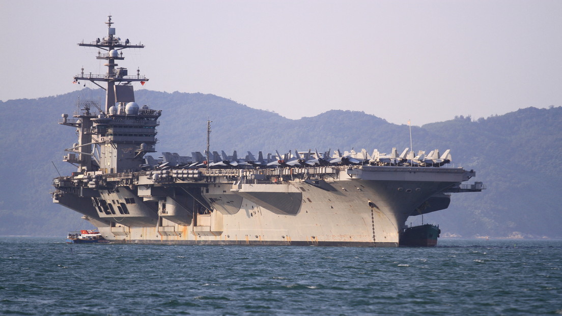 El grupo de ataque del portaviones USS Carl Vinson, el primero en desplegarse con cazas furtivos F-35C, ingresa en el mar de la China Meridional