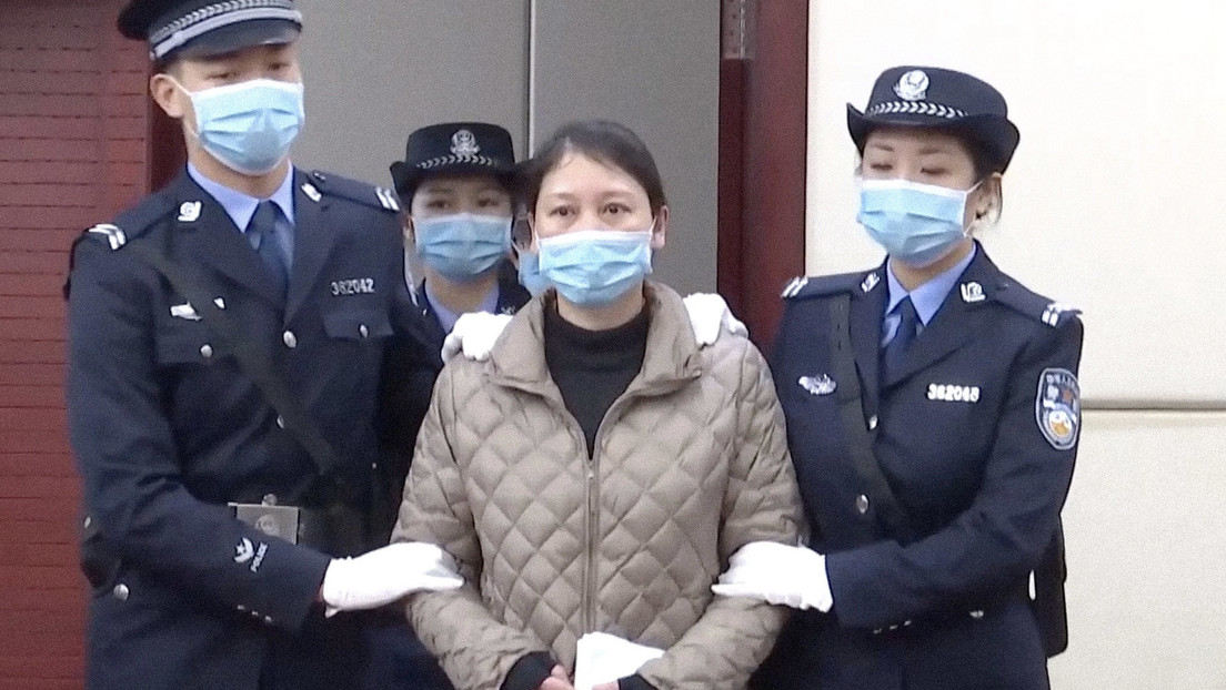 Asesina en serie, en fuga durante 20 años, es condenada a muerte en China por matar a 7 personas, incluida una niña
