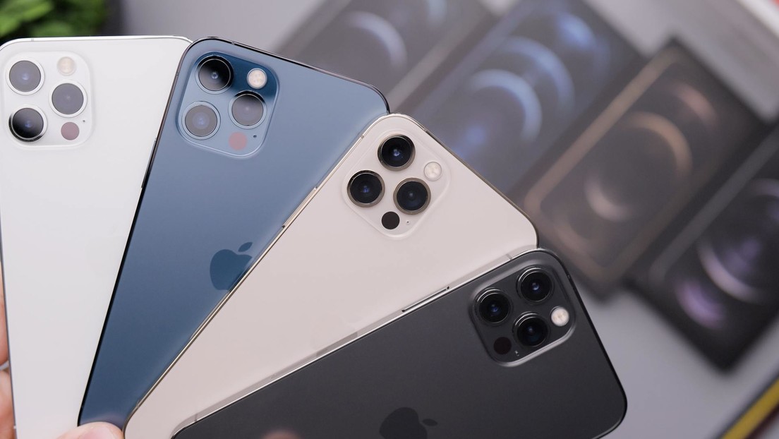 Apple retira de la venta tres modelos de iPhone tras el lanzamiento de su nuevo 'smartphone'
