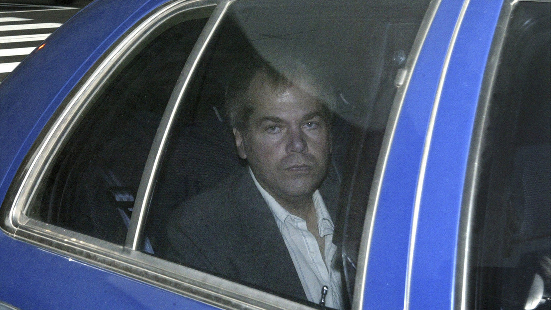 Aprueban la liberación incondicional de John Hinckley Jr., el hombre que intentó asesinar a Ronald Reagan hace 40 años