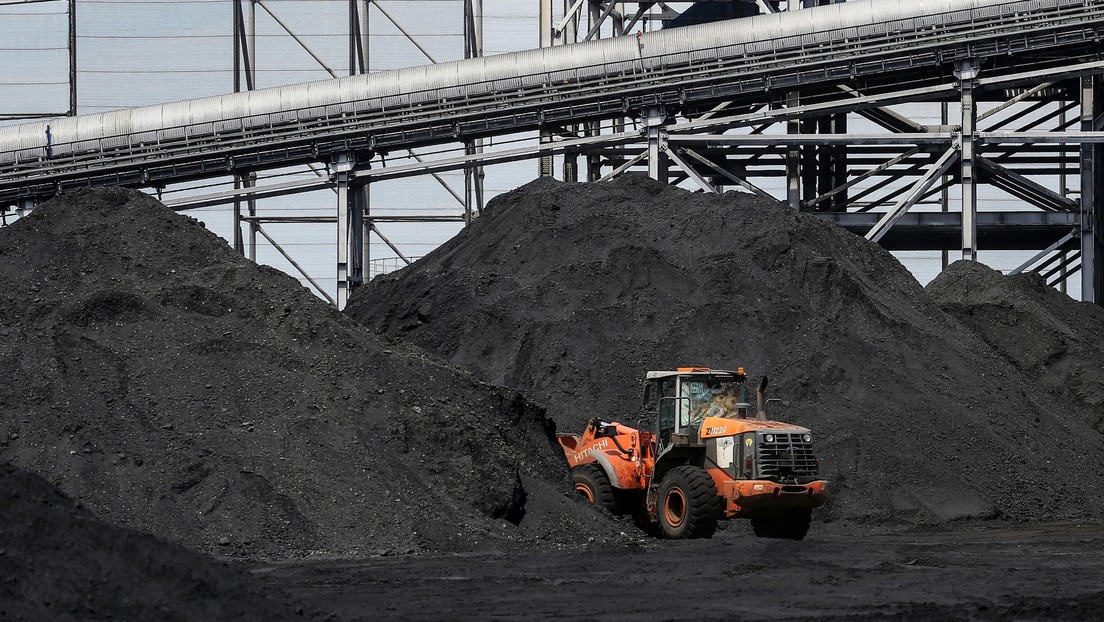 Bloomberg: Europa pide a Rusia aumentar los suministros de carbón para aliviar la crisis energética