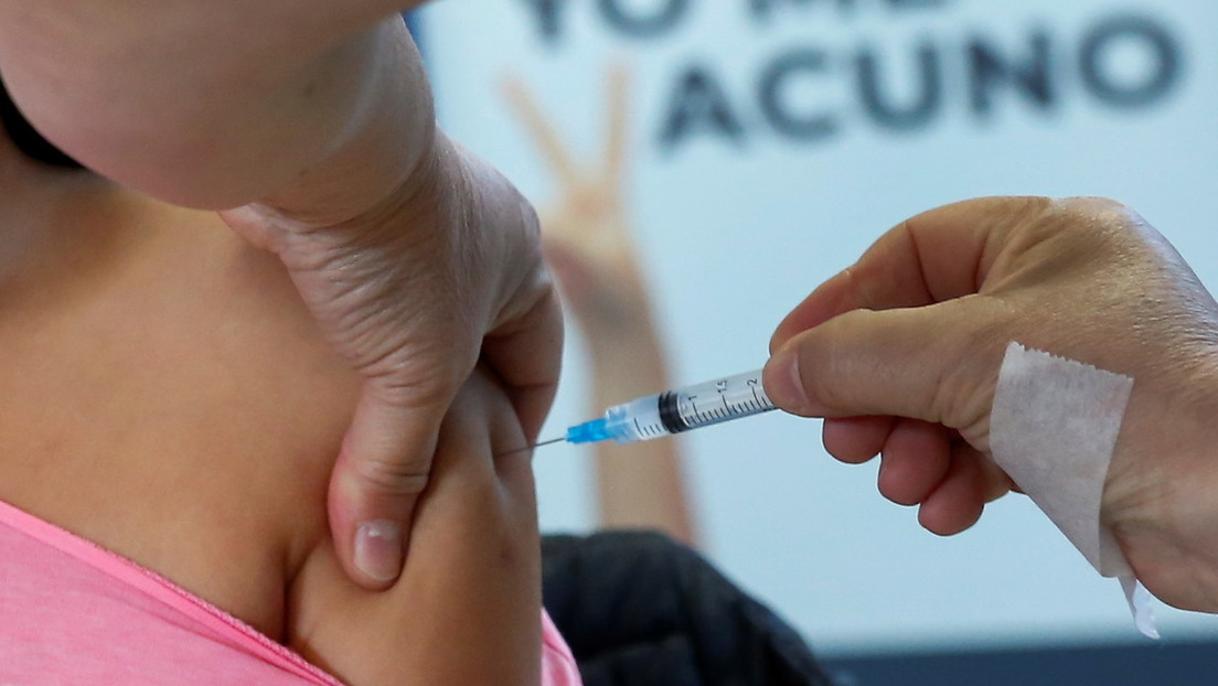 Dos niños de 4 y 5 años reciben por error vacunas contra el covid-19 en lugar de vacunas contra la gripe en EE.UU.