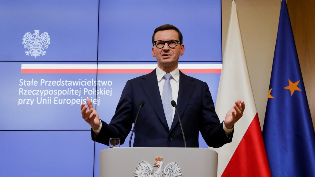 El primer ministro de Polonia advierte que si la UE comienza "la tercera guerra mundial" responderá con todas las armas "disponibles"