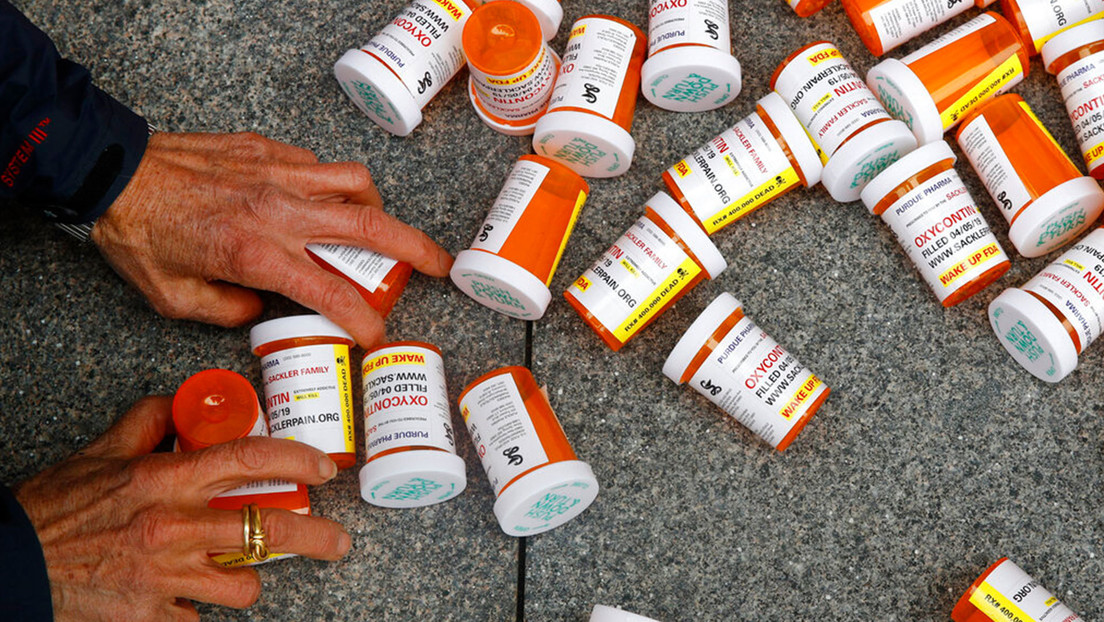El poder de las farmacéuticas ensombrece las perspectivas de aliviar la crisis de adicción a los opioides en EE.UU.