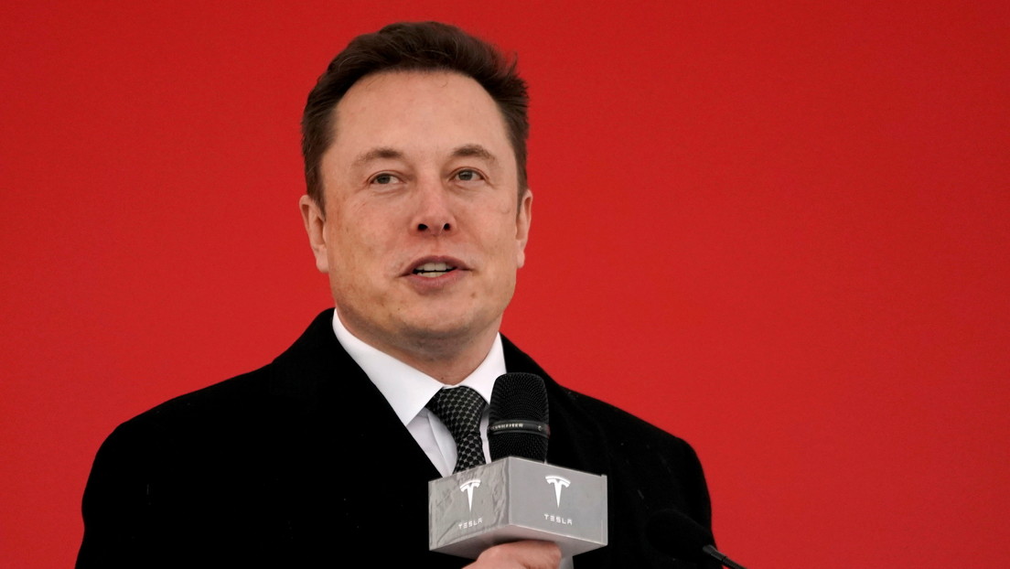 Elon Musk hace un comentario sobre el mayor competidor de Tesla