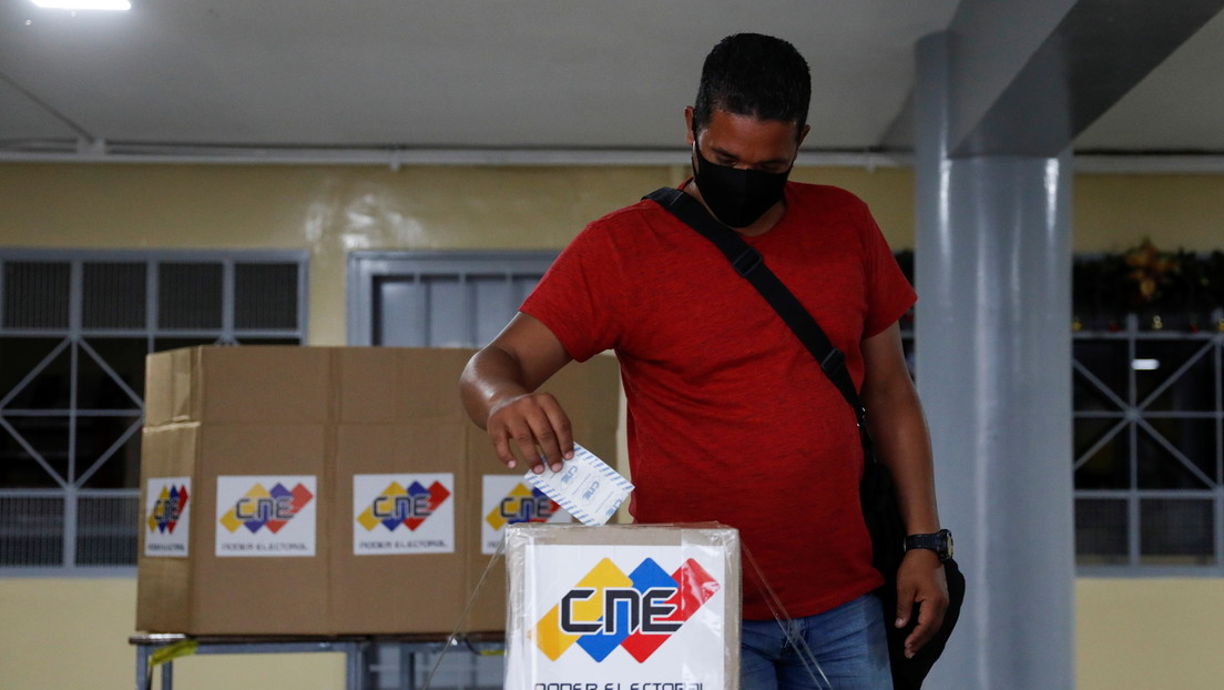 Elecciones regionales en Venezuela: El chavismo arrasa en 205 alcaldías de las 335 en disputa (y aún quedan 13 por definir)