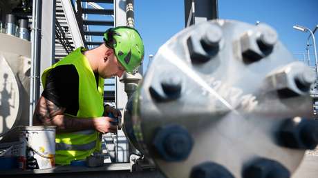 El regulador alemán suspende temporalmente la certificación del Nord Stream 2