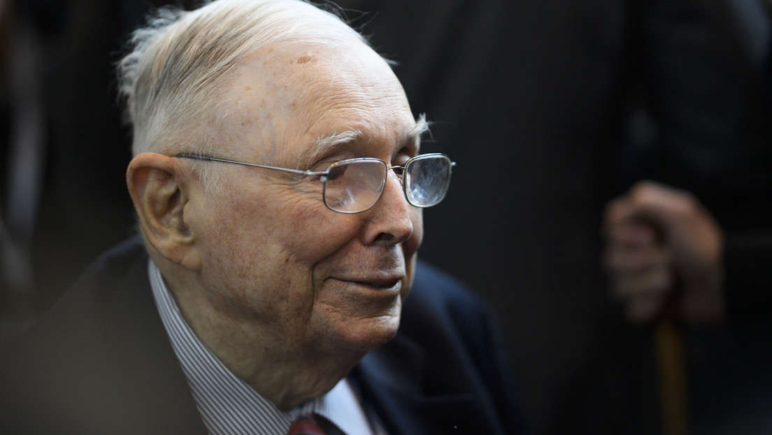 "Ojalá nunca se hubieran inventado": Vicepresidente del conglomerado financiero de Warren Buffett carga contra las criptomonedas