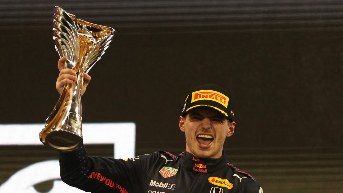 Max Verstappen gana el mundial de Fórmula-1 tras imponerse al siete veces campeón Lewis Hamilton