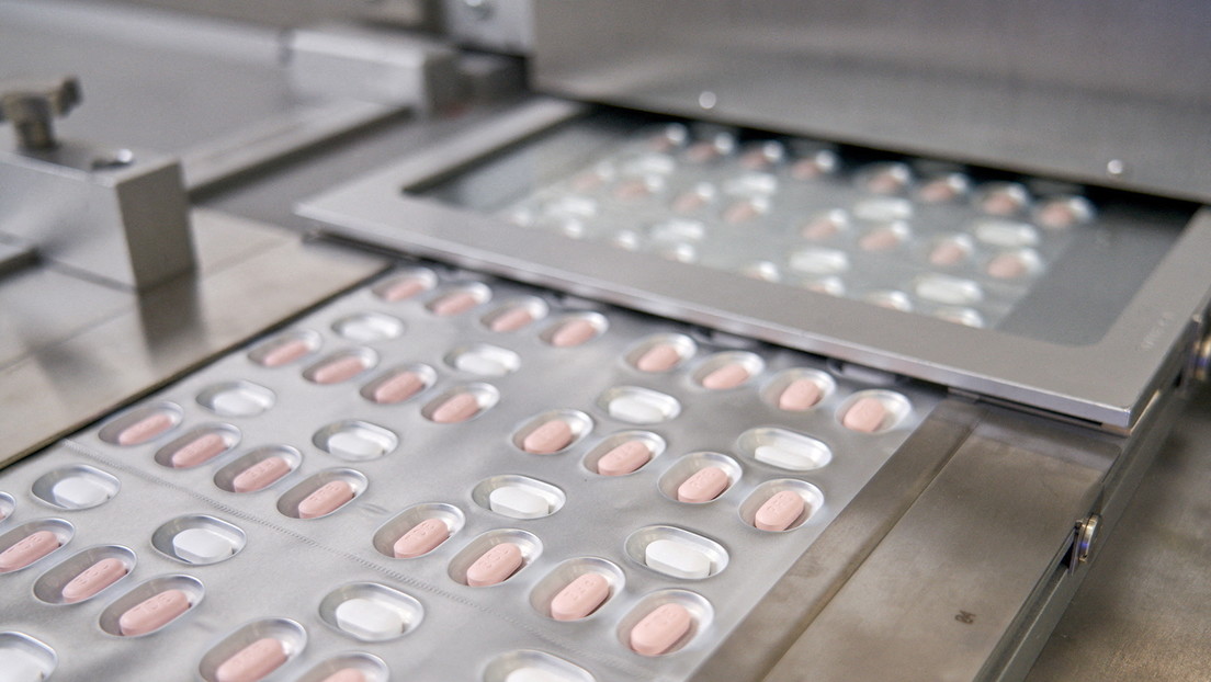 Las autoridades sanitarias de EE.UU. aprueban el uso de la píldora de Pfizer para tratar el covid-19