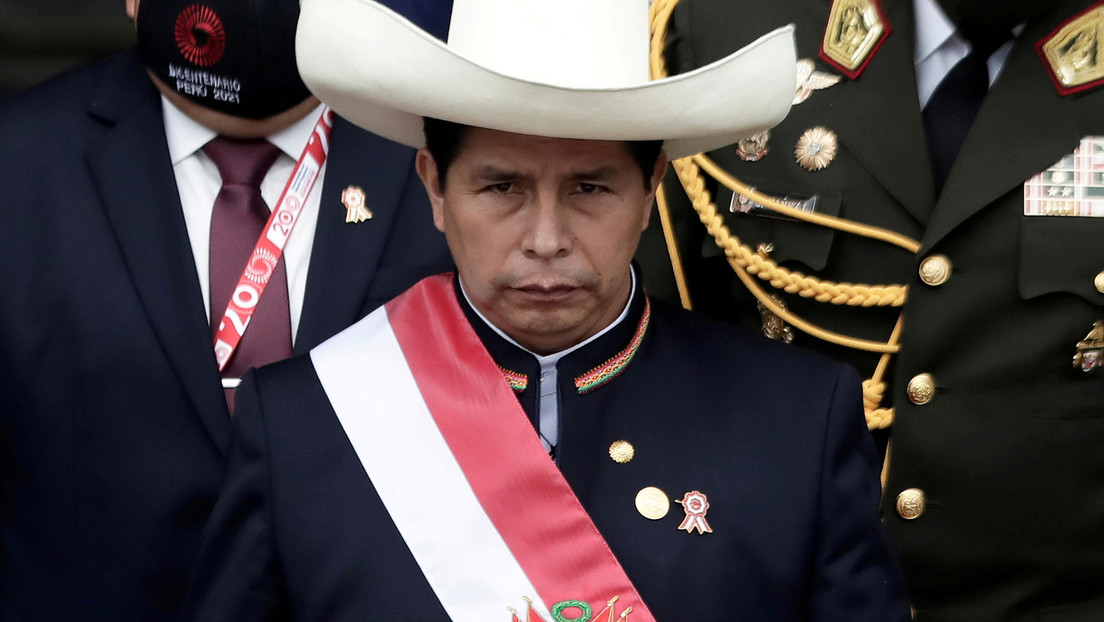 Un partido opositor prepara un nuevo proyecto para promover la destitución de Pedro Castillo en Perú
