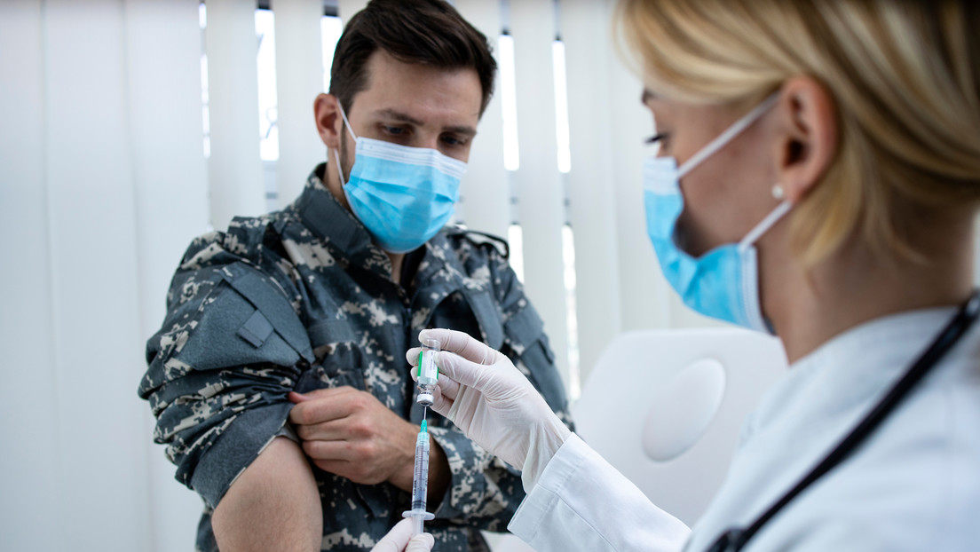 Más de 36.000 militares de Brasil se habrían negado a recibir la vacuna contra el coronavirus