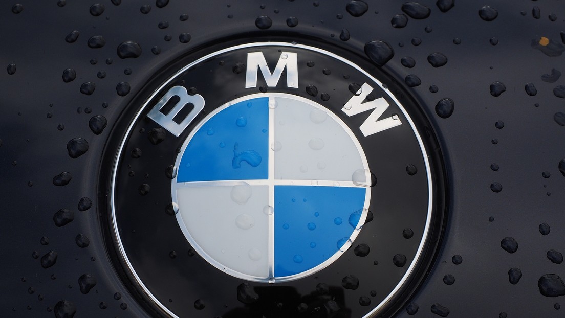"Es mágico": BMW presenta un automóvil que cambia de color con solo pulsar un botón (VIDEO)