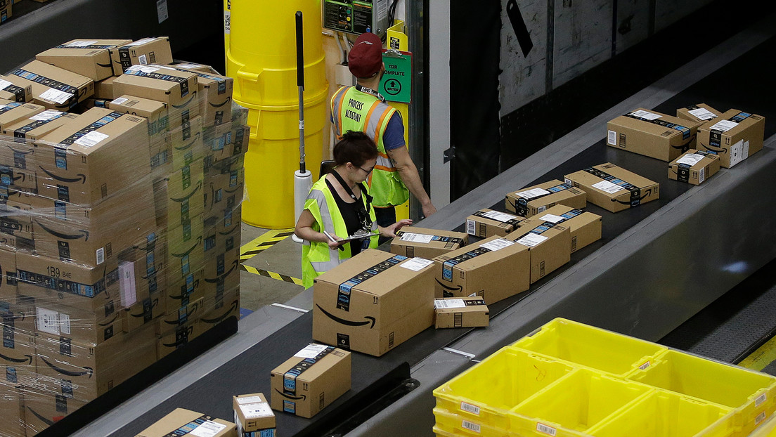 Amazon recorta las bajas médicas pagadas para sus empleados en EE.UU. con covid-19
