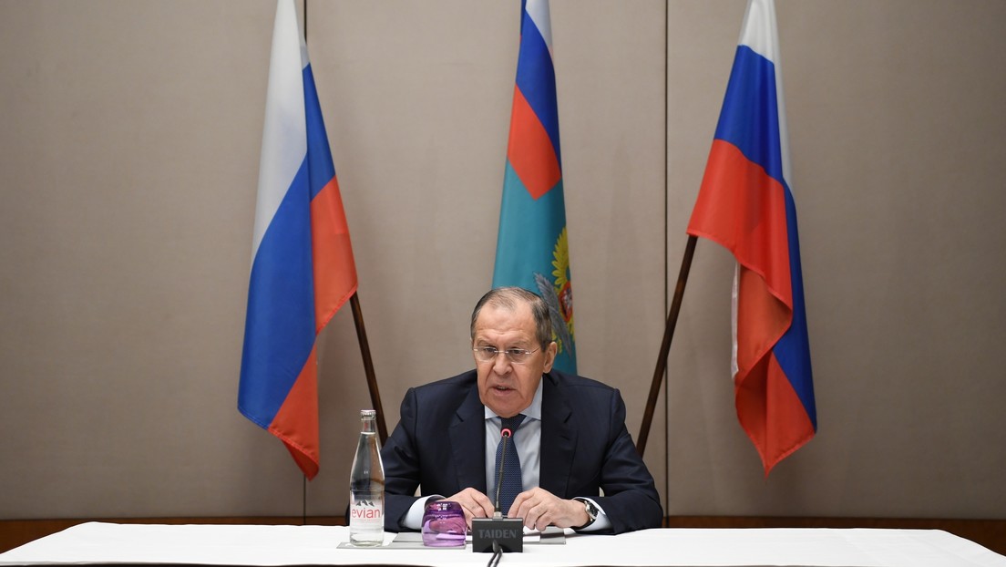 Lavrov, sobre la situación en Ucrania: "Quién amenaza a quién y en qué pueden desembocar estas amenazas es una gran pregunta"