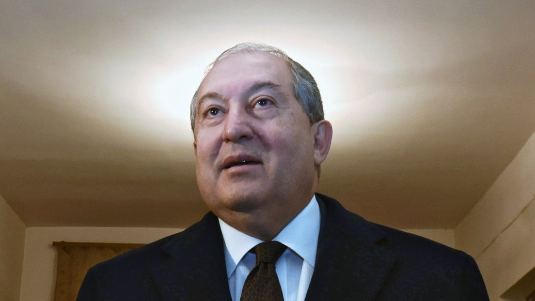Dimite Armén Sarkisián, el presidente de Armenia