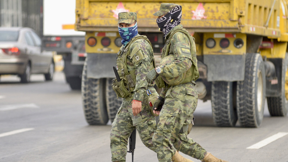 Ecuador aumenta los efectivos policiales y militares en Guayaquil ante la ola de criminalidad: ¿a qué atribuye el Gobierno la inseguridad?