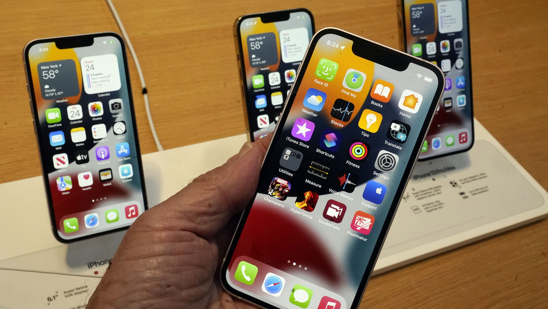 Bloomberg: Apple planea implementar una nueva función que "convertirá el iPhone en un terminal de pago"