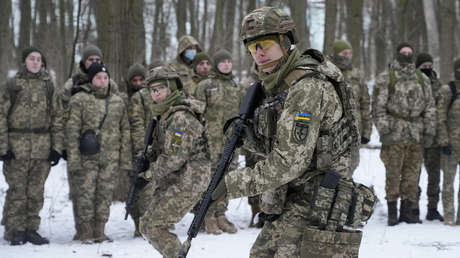 Donetsk denuncia que los militares ucranianos preparan una ofensiva en Donbass
